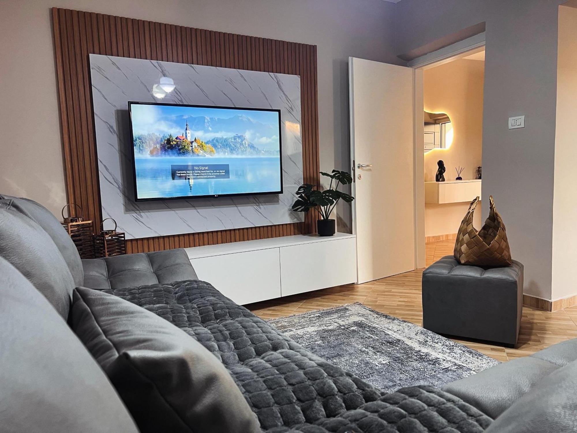 New Modern Tirana Apartment Exterior photo